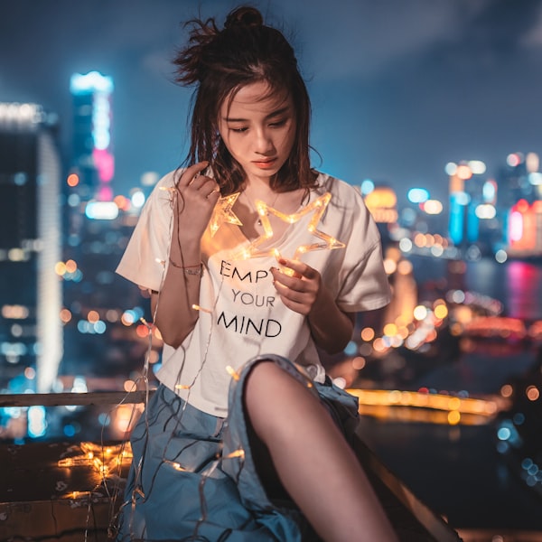 天美麻花星空MV免费观看高清